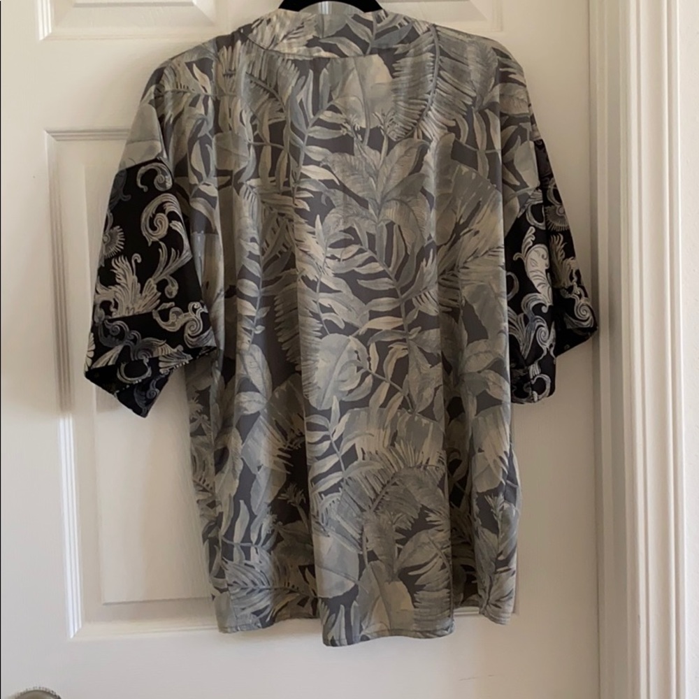H&M Kimono - Picture 6 of 6